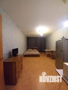 Студия квартира, посуточно, 34м2, 2/19 этаж