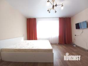 1-к квартира, посуточно, 40м2, 5/17 этаж