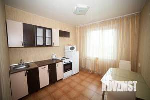 1-к квартира, посуточно, 36м2, 1/1 этаж