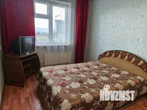 1-к квартира, посуточно, 40м2, 4/10 этаж