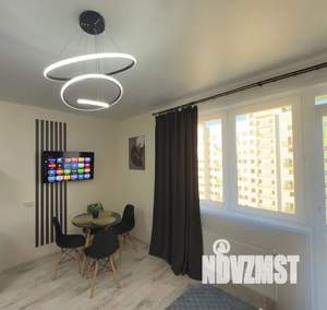 Студия квартира, посуточно, 34м2, 22/25 этаж