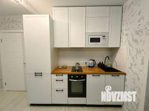 Студия квартира, посуточно, 37м2, 3/17 этаж