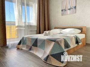 1-к квартира, посуточно, 35м2, 18/19 этаж