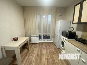 1-к квартира, посуточно, 42м2, 3/17 этаж