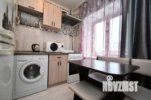 1-к квартира, посуточно, 33м2, 4/5 этаж