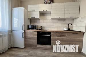 1-к квартира, посуточно, 41м2, 6/10 этаж