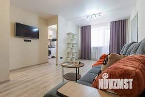 1-к квартира, посуточно, 53м2, 1/1 этаж