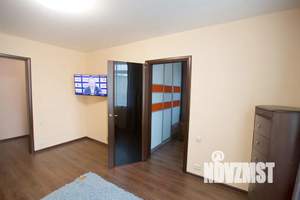 1-к квартира, посуточно, 42м2, 6/10 этаж