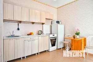 1-к квартира, посуточно, 35м2, 20/25 этаж