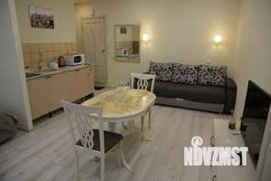 1-к квартира, посуточно, 40м2, 1/5 этаж