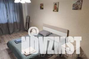 2-к квартира, посуточно, 50м2, 16/17 этаж
