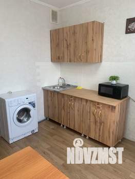 1-к квартира, посуточно, 44м2, 2/9 этаж