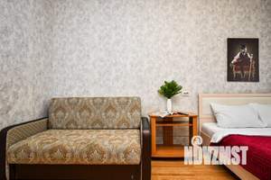 1-к квартира, посуточно, 37м2, 2/10 этаж