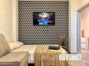 1-к квартира, посуточно, 35м2, 15/24 этаж