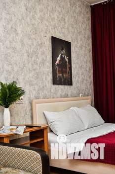 1-к квартира, посуточно, 37м2, 2/10 этаж
