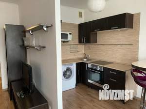 Студия квартира, посуточно, 42м2, 2/10 этаж