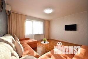 2-к квартира, посуточно, 65м2, 10/10 этаж