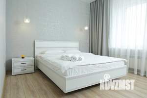 1-к квартира, посуточно, 64м2, 1/1 этаж