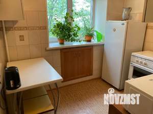 2-к квартира, посуточно, 50м2, 3/5 этаж