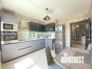 2-к квартира, на длительный срок, 65м2, 3/25 этаж