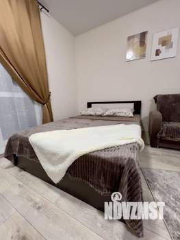Студия квартира, посуточно, 31м2, 20/25 этаж