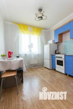 1-к квартира, посуточно, 42м2, 8/10 этаж