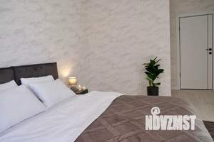 2-к квартира, посуточно, 46м2, 3/24 этаж