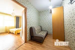 1-к квартира, посуточно, 42м2, 1/1 этаж