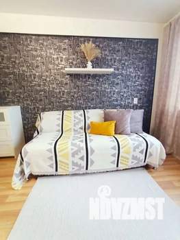 1-к квартира, посуточно, 32м2, 4/5 этаж
