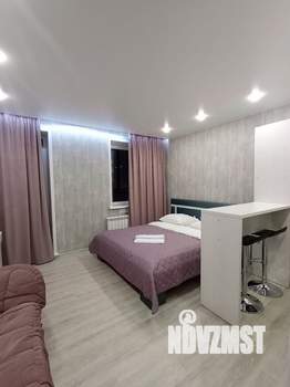 Студия квартира, посуточно, 30м2, 6/25 этаж