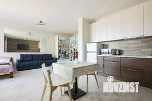 Студия квартира, посуточно, 42м2, 12/17 этаж