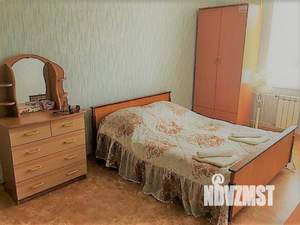 1-к квартира, посуточно, 54м2, 1/1 этаж