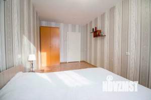 1-к квартира, посуточно, 42м2, 2/15 этаж