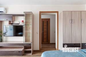 1-к квартира, посуточно, 42м2, 8/10 этаж