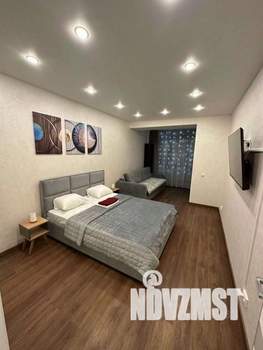 1-к квартира, посуточно, 42м2, 1/1 этаж