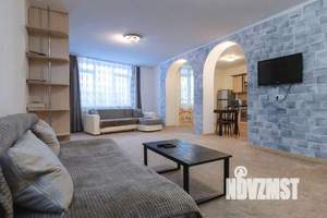 2-к квартира, посуточно, 60м2, 1/1 этаж