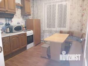 1-к квартира, посуточно, 34м2, 10/10 этаж