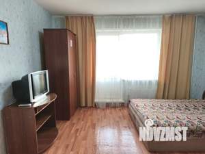 1-к квартира, посуточно, 42м2, 6/10 этаж