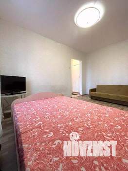 1-к квартира, посуточно, 28м2, 1/1 этаж