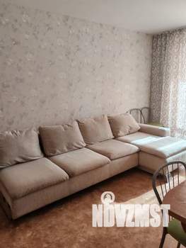 2-к квартира, посуточно, 50м2, 13/18 этаж
