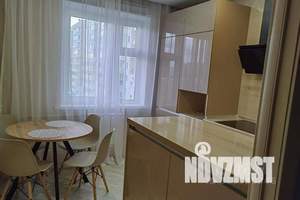 2-к квартира, посуточно, 56м2, 5/10 этаж