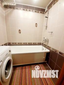 1-к квартира, посуточно, 35м2, 1/10 этаж