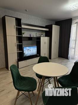1-к квартира, посуточно, 37м2, 10/17 этаж