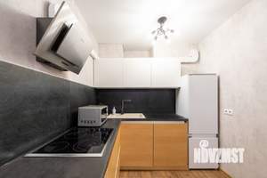 1-к квартира, посуточно, 44м2, 12/17 этаж