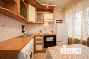 1-к квартира, посуточно, 37м2, 5/5 этаж