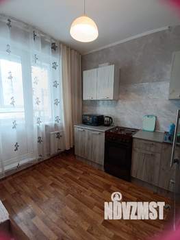 1-к квартира, посуточно, 42м2, 4/10 этаж