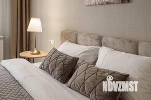 2-к квартира, посуточно, 40м2, 1/1 этаж