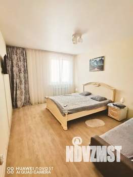 1-к квартира, посуточно, 38м2, 23/25 этаж