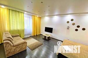 1-к квартира, посуточно, 38м2, 2/5 этаж