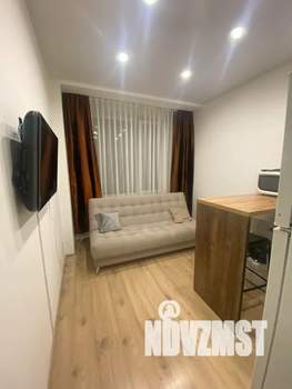 Студия квартира, посуточно, 17м2, 4/4 этаж